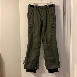 Four square insulated snowboard pants